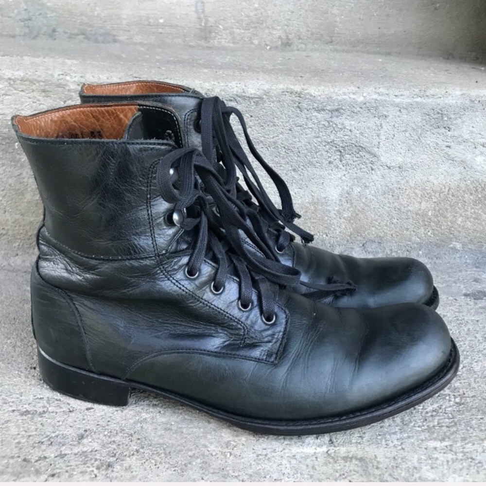 John Varavatos Distressed Leather Boots Sz 8.5